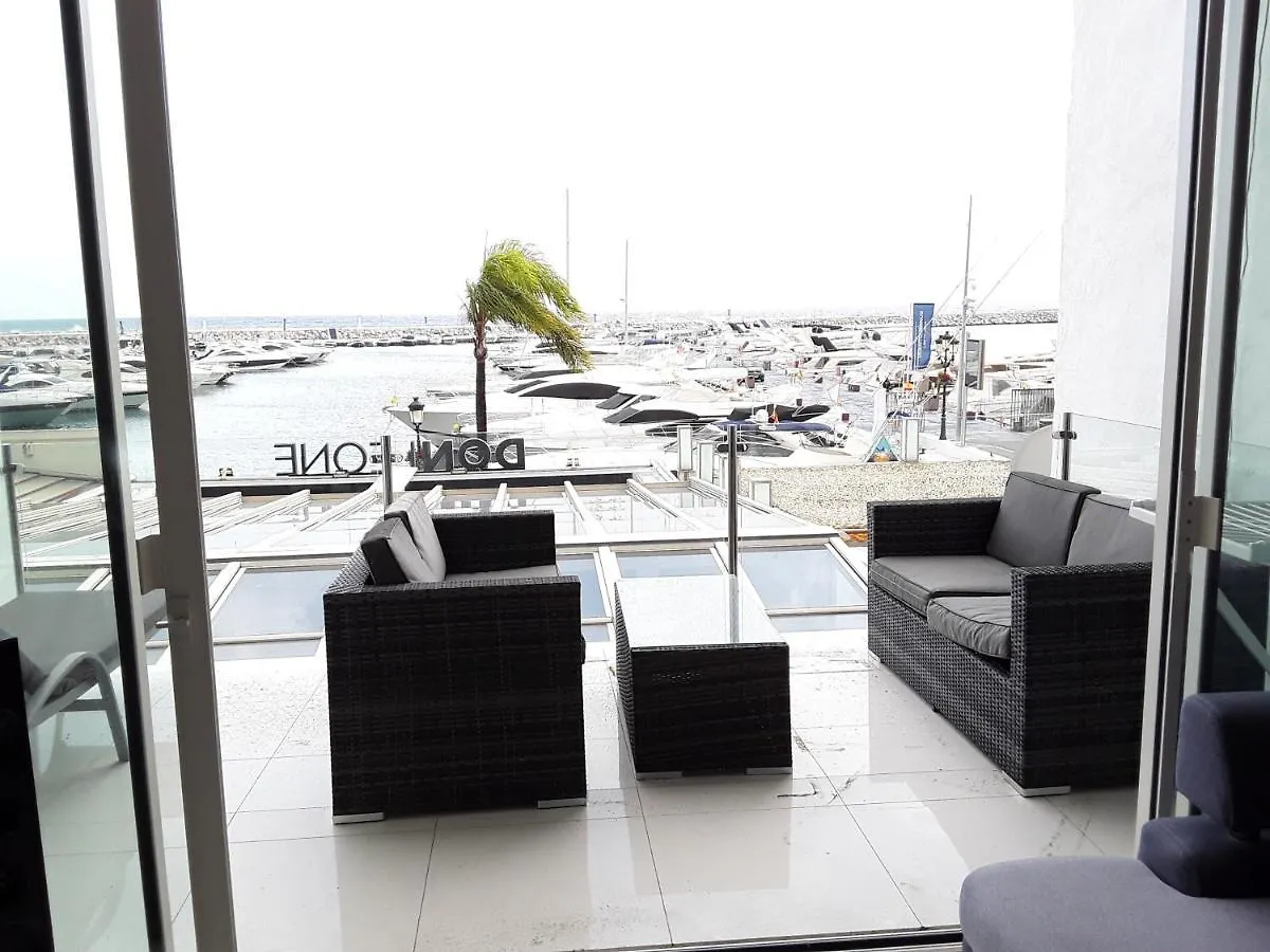 136 A First Line Sleeps 6 location